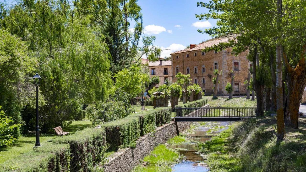 Apartamentos El Mirador Villarroya de los Pinares Kültér fotó